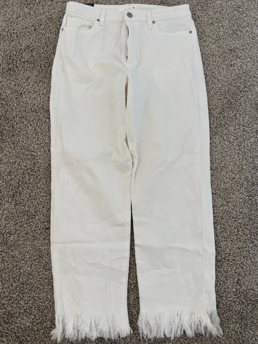 Joe's White High Rise Crop Jeans with Frayed Bottoms - Size 29 - New With Tags